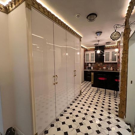 2 Bedrooms Heart Of City Center Кишинів Екстер'єр фото