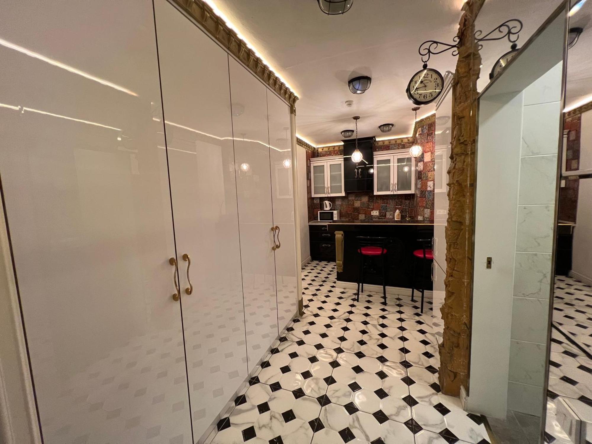 2 Bedrooms Heart Of City Center Кишинів Екстер'єр фото